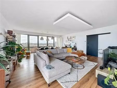 appartement 3 chambres avec bureau et terrasses