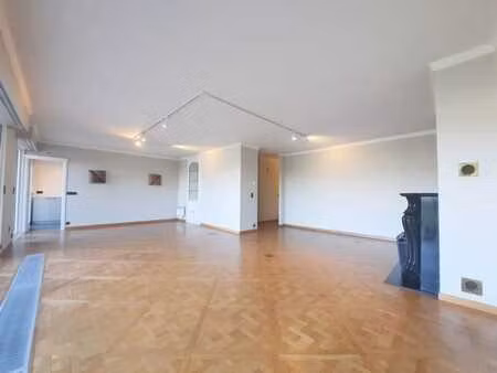 wolvendael/observatoire appartement 2 chambres + terrasses