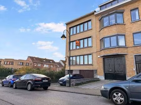 immeuble de rapport 3 unités + garage et caves