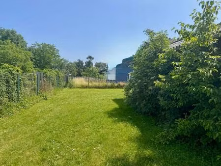 terrain constructible viabilisé à vendre