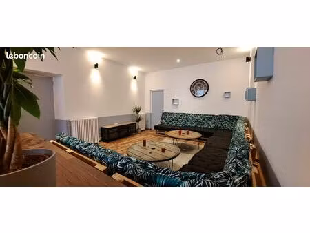 nouvelle chambre meublée dans une grande maison  proche université