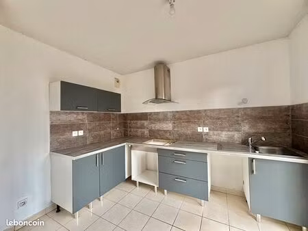 maison 3 pièces 60 m²