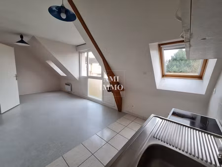 studio bievres avec cave et parking