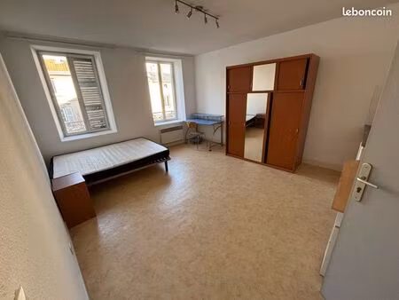clermont fd près fac studio 20m2 meublé