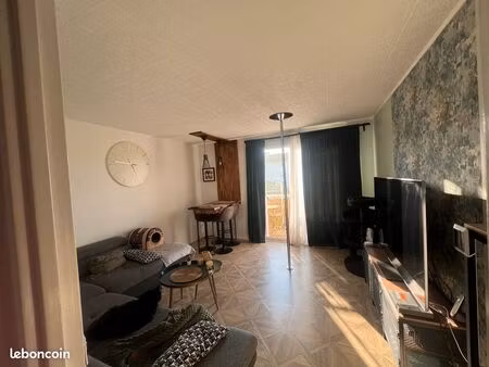 appartement f3 - 64 m² + place de parking