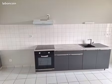 maison individuelle plain-pied 2 chambres libre de suite le fouilloux(17)