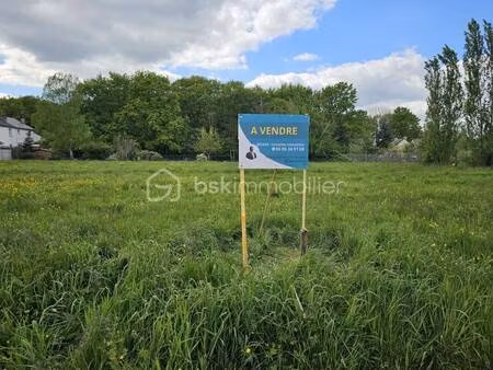 terrain constructible viabilisé à vendre