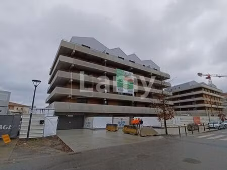 appartement 4 pièces 82 m²