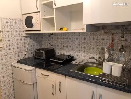 grand studio meuble a louer