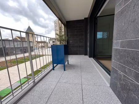 appartement t3 avec terrasse draveil et deux places de park