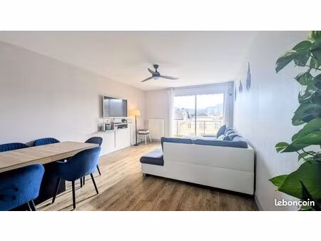 appartement 5 pièces 94 m²