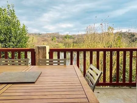 appartement rénové avec jardin 200m² - vue magique sur la nive