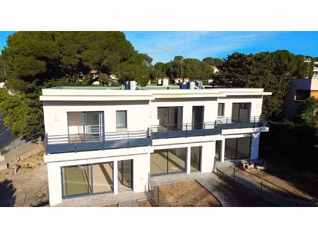 vente appartement 5 pièces 90 m² saint-raphaël (83700)