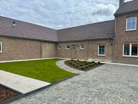 prachtig gerenoveerde woning in een landelijke omgeving