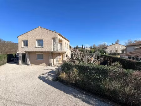 vente maison 4 pièces 150 m² l’isle-sur-la-sorgue (84800)