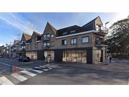 uniek handelspand op strategische hoeklocatie