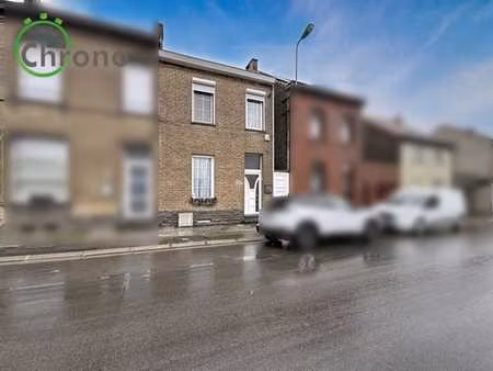 belle maison 3 chambres - passage latéral - jardin