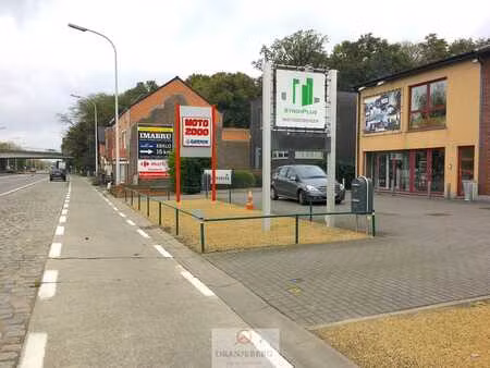 handels ruimte/kantoor (128 m²) + magazijn te huur mariak...