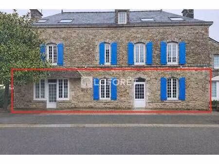 location bureaux et commerces à berric (56230) : à louer / 123m² berric