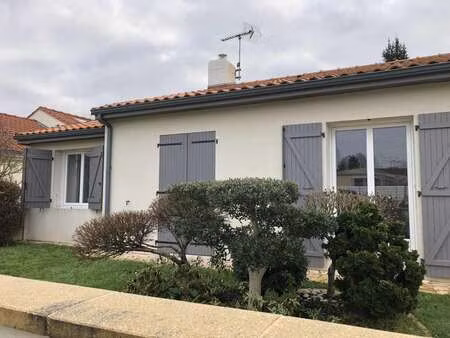 location maison à bouaye (44830) : à louer / 100m² bouaye
