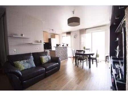 location appartement 3 pièces 62 m² à asnières-sur-seine (92600)