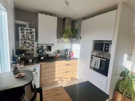 location appartement 3 pièces meublé à vezin-le-coquet (35132) : à louer 3 pièces meublé /