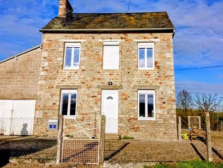 maison en pierre - 62.53m ²