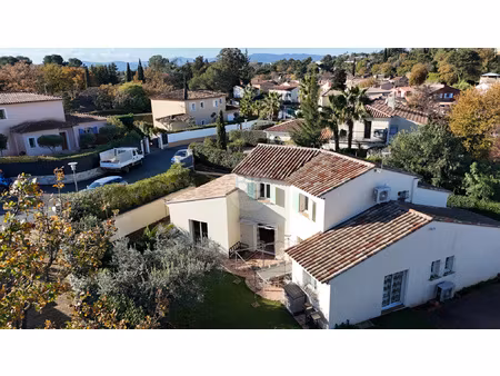 maison 6 pieces 163m2 - saint raphael