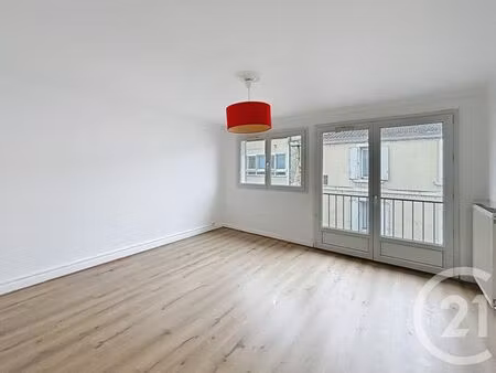 appartement f3 à vendre - 3 pièces - 63 01 m2 - angouleme - 16 - poitou-charentes