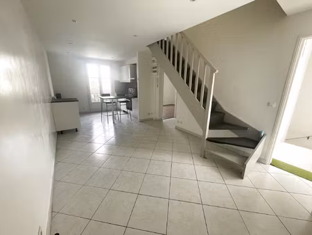 appartement 3 pièces en duplex - 68.57m2