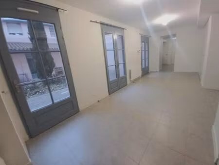 t2 avec garage à lyon 5ème