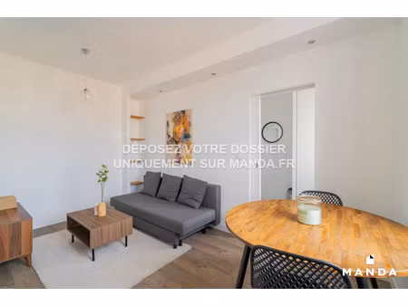 t2 avec belle vue sur marseille