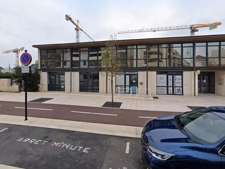 location locaux professionnels à arcachon (33120)  nan €