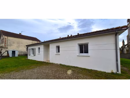 maison t4 récente de plain-pied avec jardin buzet-sur-baïs