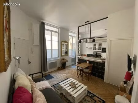 studio meublé refait à neuf – hyper-centre rouen / vieux-marché