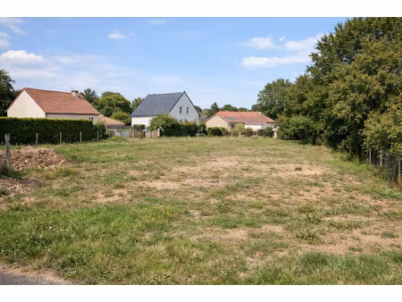 vente terrain 725 m² à bouvesse-quirieu (38390)  89 000 €
