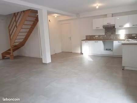 maison mitoyenne t4 salles sur l'hers 90 m²