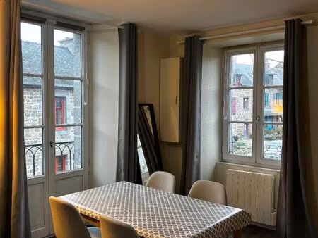 studio 1 pièce 38 m²