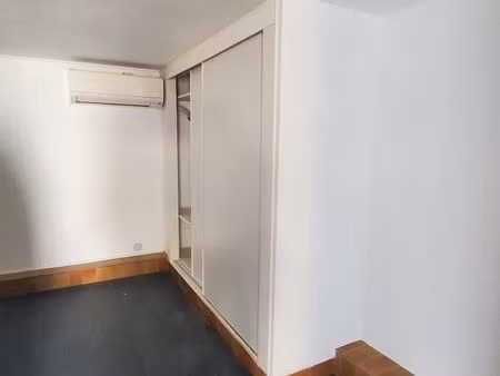 studio 1 pièce 26 m²