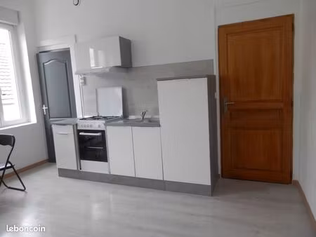 studio très proche gare