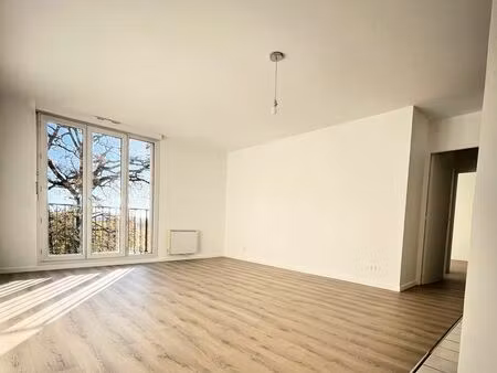 appartement -3 pièces - 66 m2