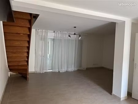 à louer – maison individuelle f4 de 90 m² avec garage et jardin