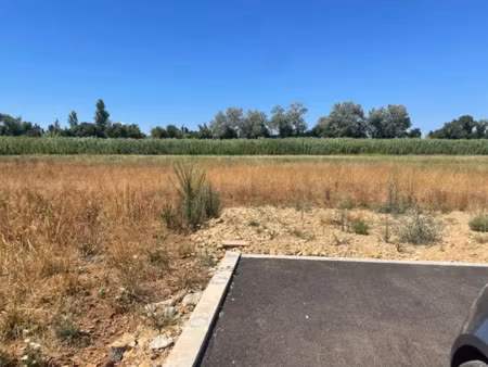 vente terrain 1070 m² à saint-martin-de-crau (13310)  229 000 €