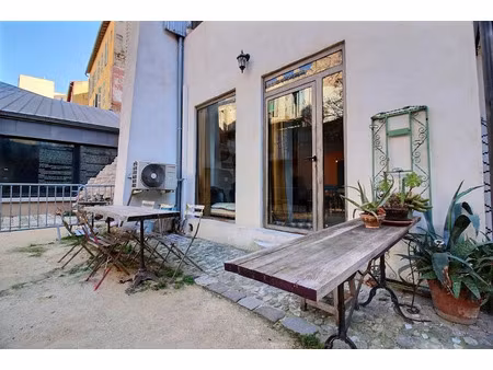 vente locaux professionnels à marseille 1er (13001)  199 000 €