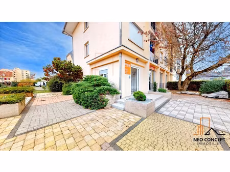 vente locaux professionnels 161 m² à strasbourg (67000)  326 500 €