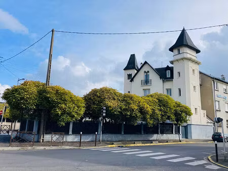 livry gargan - studio avec parking - 21 80 m2