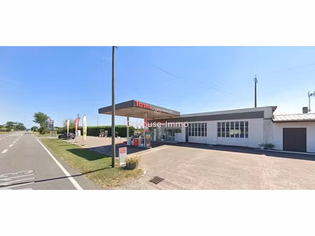 vente locaux professionnels 8 pièces 170 m² à saint-pierre-d'aurillac (33490)  199 500 €