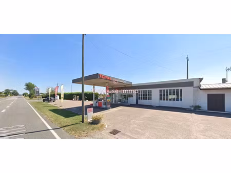 vente locaux professionnels 8 pièces 170 m² à saint-pierre-d'aurillac (33490)  235 000 €