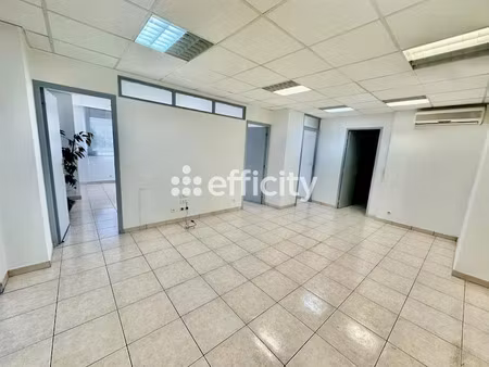 vente locaux professionnels 5 pièces 103 m² à toulon (83000)  340 000 €