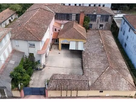 ensemble immobilier à fort potentiel de valorisation bédar